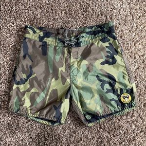 BIRDWELL x RVCA Camo Boardshorts sz 34